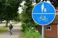 Gemeinsamer Geh- und Radweg